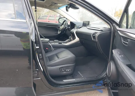 2018 Lexus Nx 300 z USA, uszkodzony, nr VIN JTJBARBZ1J2153480